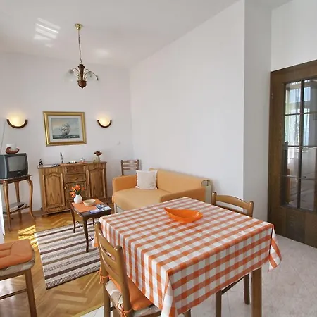 Apartment Nilia 马图利