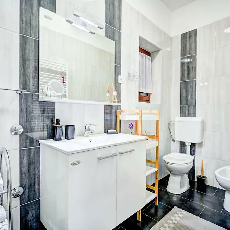 Apartment Nilia 公寓